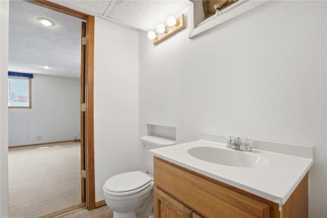 6523 Boxwood Lane NE Cedar Rapids IA 52402