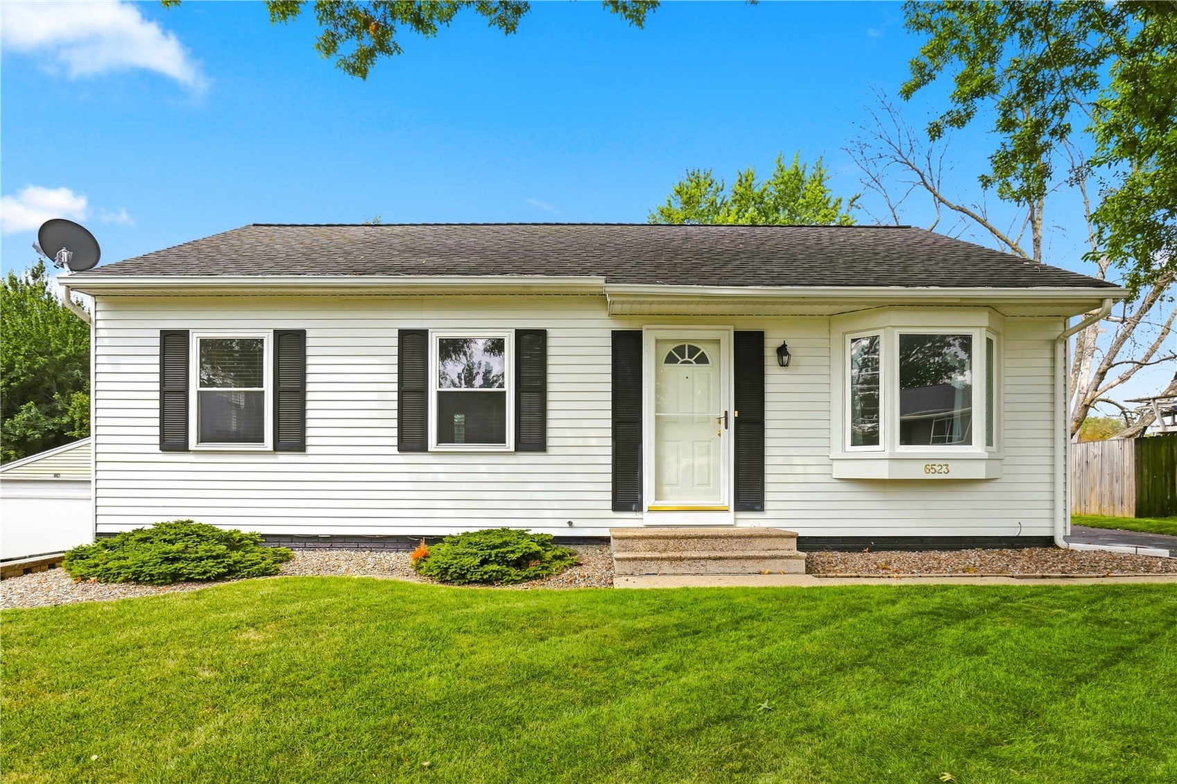 6523 Boxwood Lane NE Cedar Rapids IA 52402