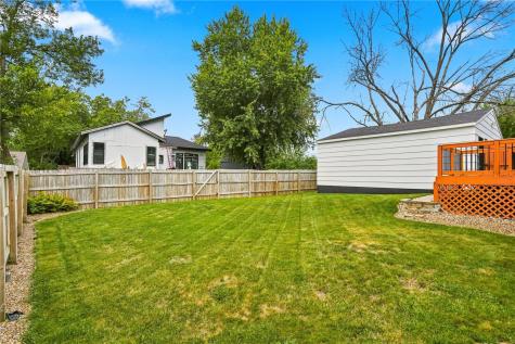 6523 Boxwood Lane NE Cedar Rapids IA 52402
