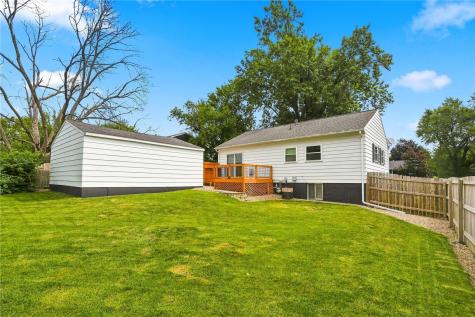 6523 Boxwood Lane NE Cedar Rapids IA 52402
