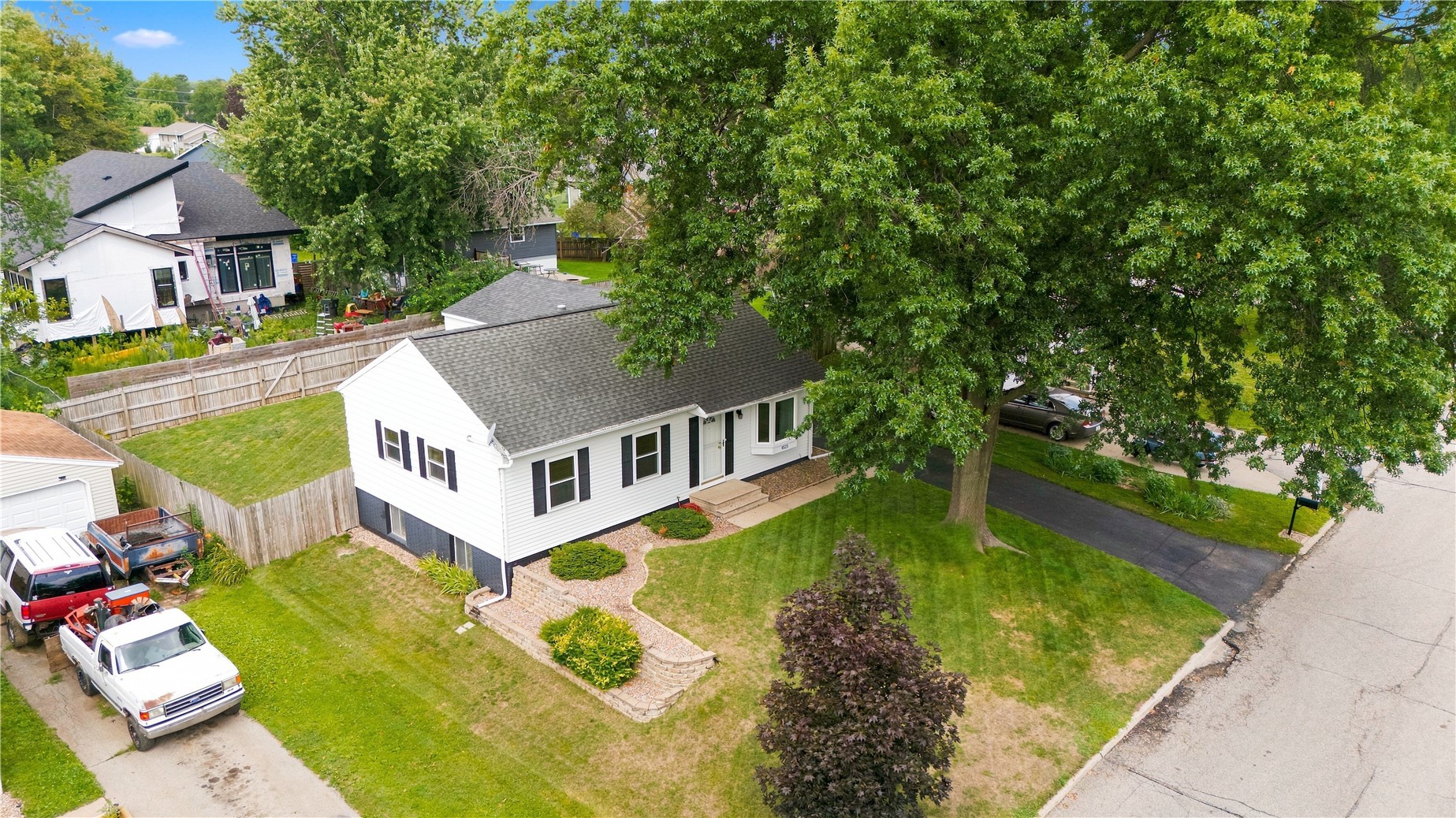 6523 Boxwood Lane NE Cedar Rapids IA 52402
