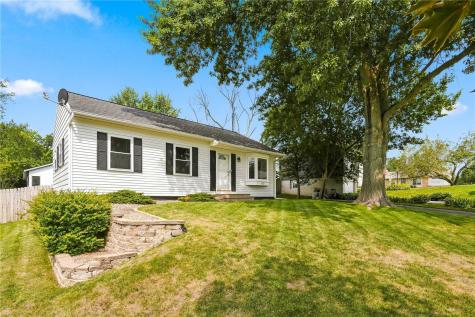 6523 Boxwood Lane NE Cedar Rapids IA 52402