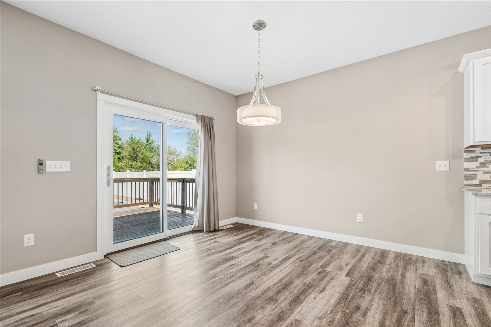 3520 Royal Drive SW Cedar Rapids IA 52404