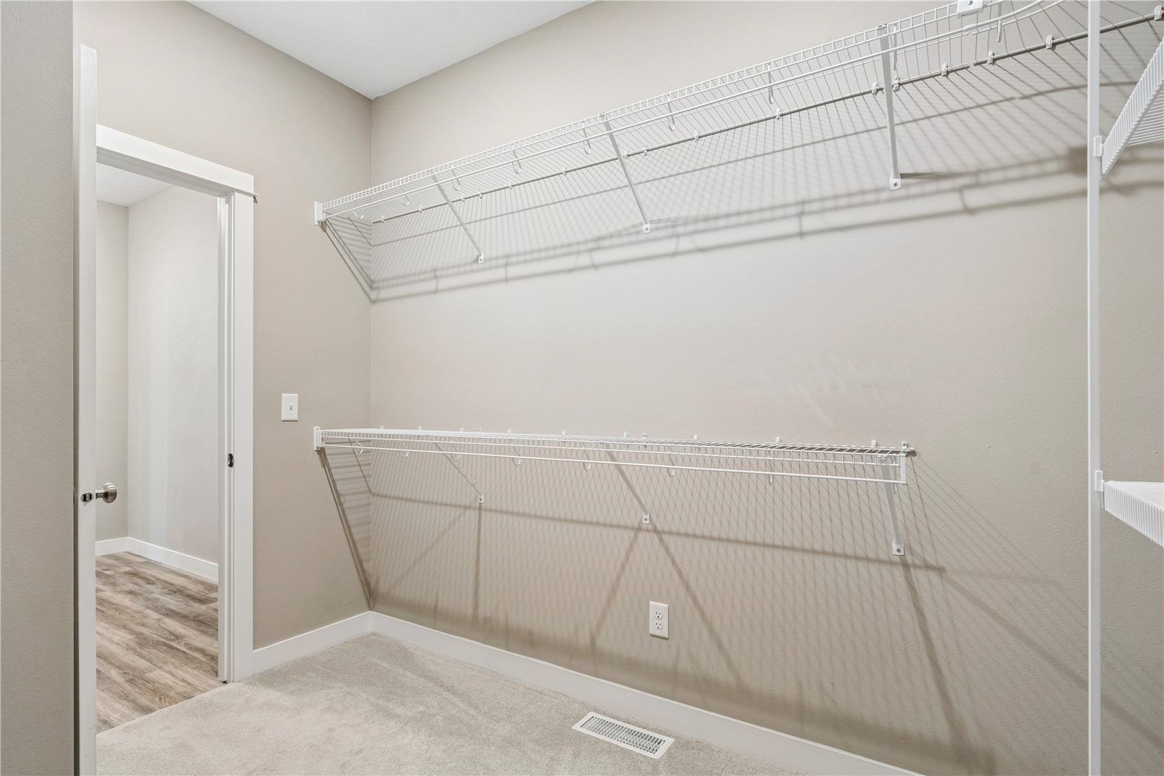 3520 Royal Drive SW Cedar Rapids IA 52404