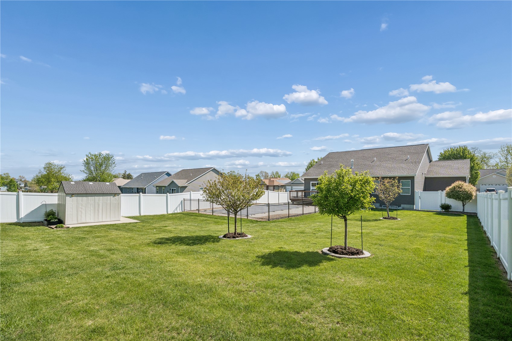 3520 Royal Drive SW Cedar Rapids IA 52404