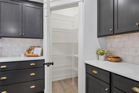 1284 Hickory Ridge Drive Marion IA 52302