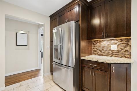 941 44th Street SE Cedar Rapids IA 52403