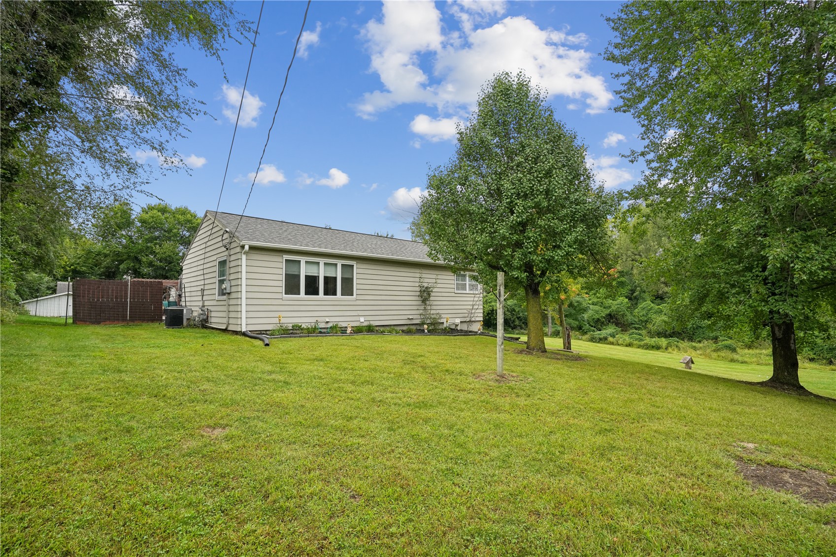 941 44th Street SE Cedar Rapids IA 52403
