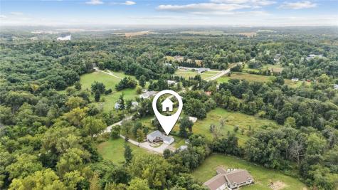 941 44th Street SE Cedar Rapids IA 52403