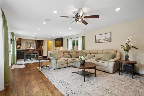 941 44th Street SE Cedar Rapids IA 52403