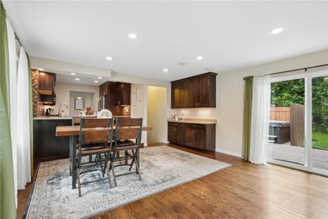 941 44th Street SE Cedar Rapids IA 52403