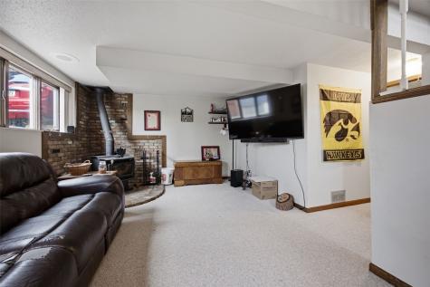 915 Krumboltz Drive Marion IA 52302