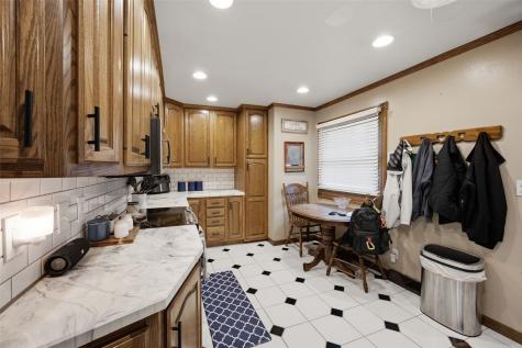 915 Krumboltz Drive Marion IA 52302