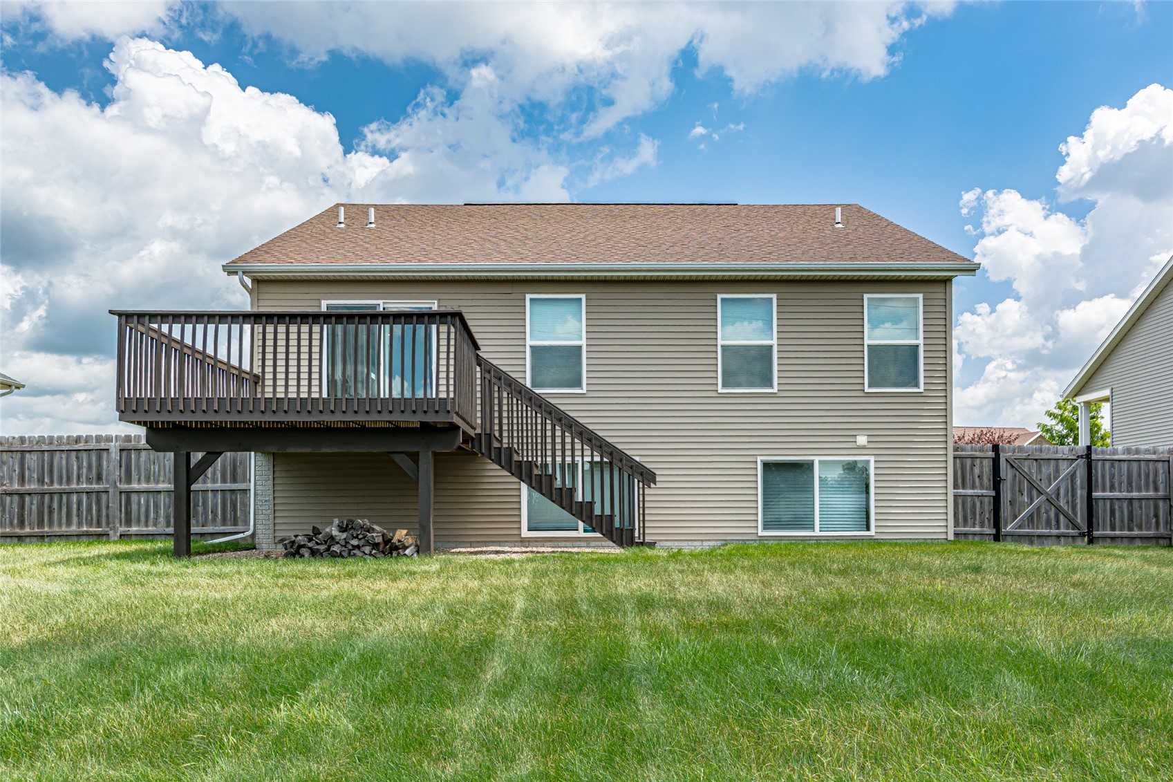 9506 Grand Oaks Drive NE Cedar Rapids IA 52402