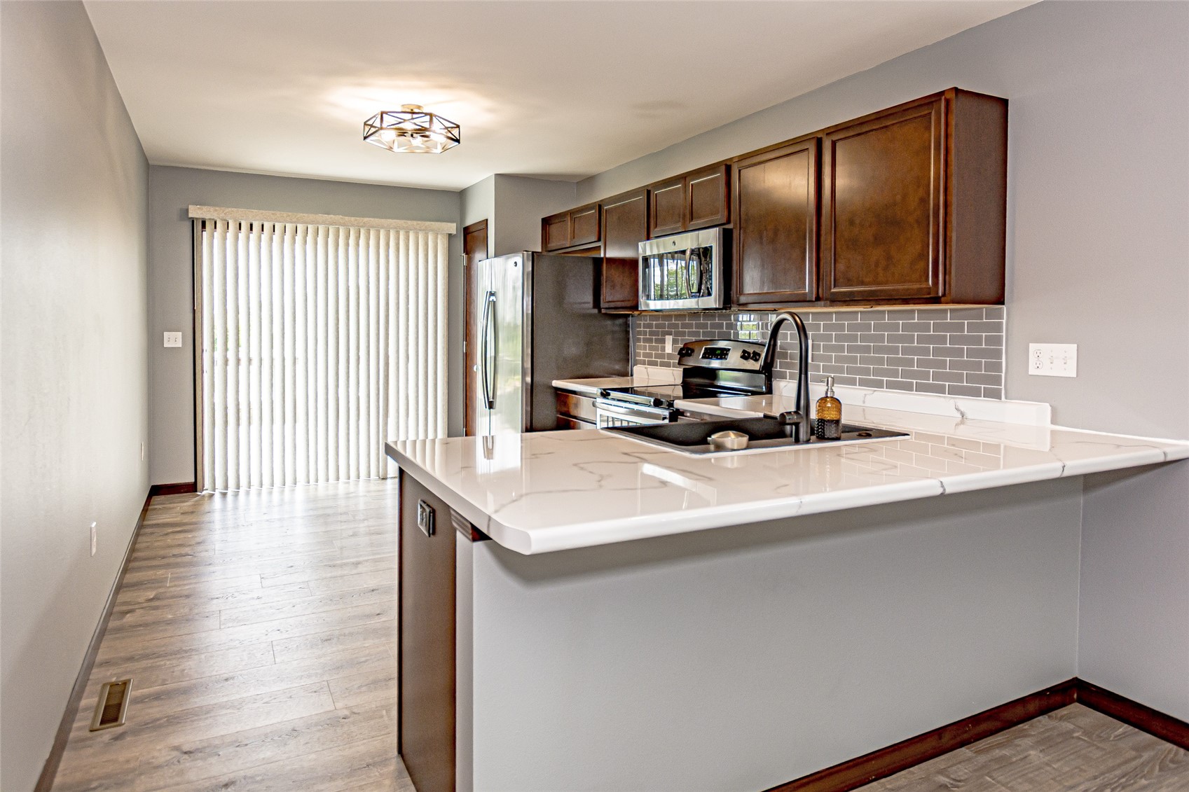 9506 Grand Oaks Drive NE Cedar Rapids IA 52402