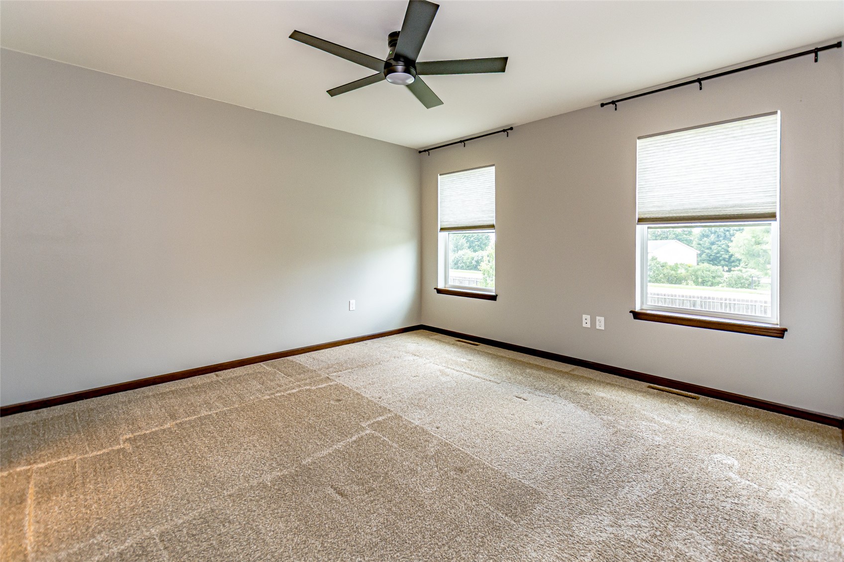 9506 Grand Oaks Drive NE Cedar Rapids IA 52402