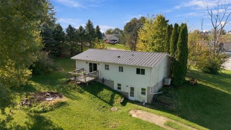 1611 High View Drive Mt Vernon IA 52314