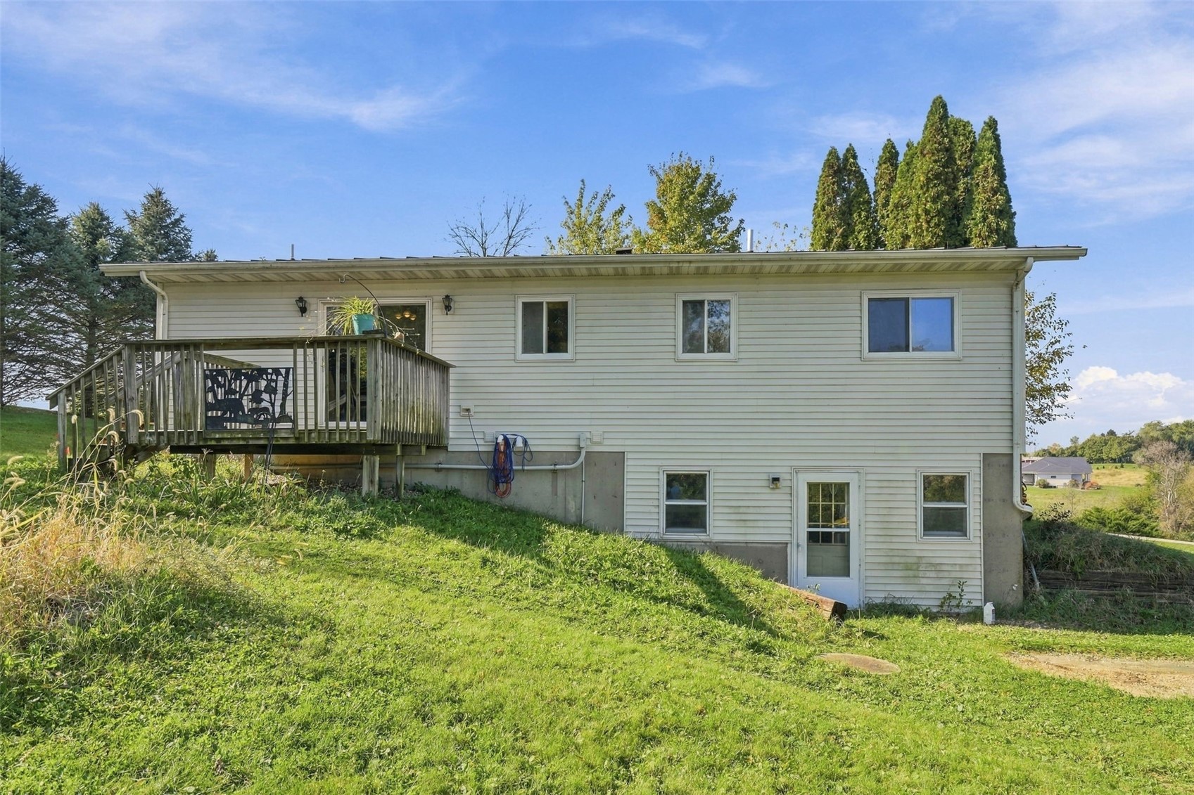 1611 High View Drive Mt Vernon IA 52314