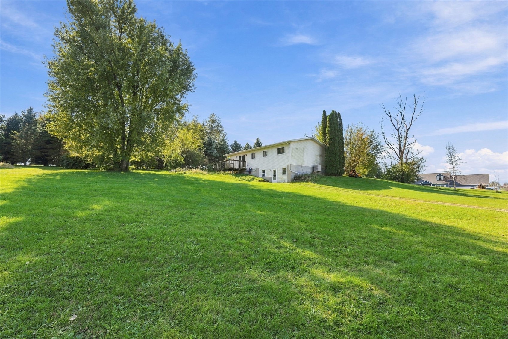 1611 High View Drive Mt Vernon IA 52314