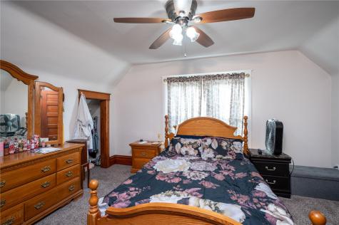 1516 8th Avenue SE Cedar Rapids IA 52403