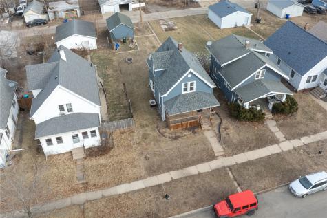1516 8th Avenue SE Cedar Rapids IA 52403