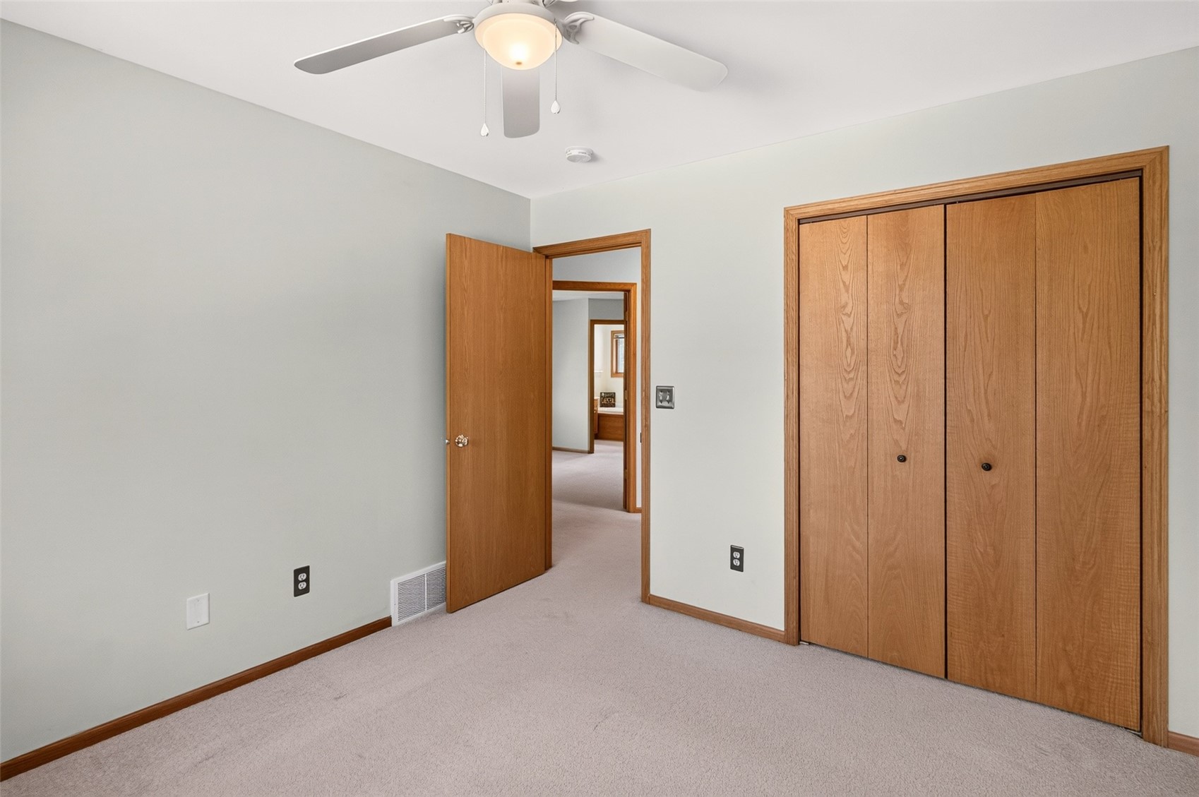 45 Heron Circle Iowa City IA 52245