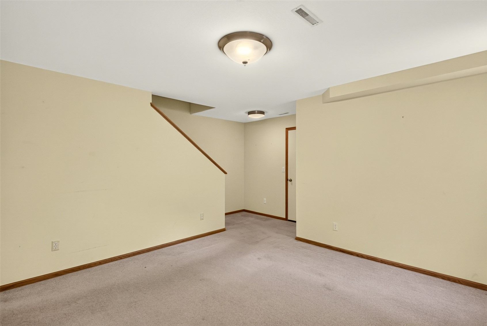 45 Heron Circle Iowa City IA 52245