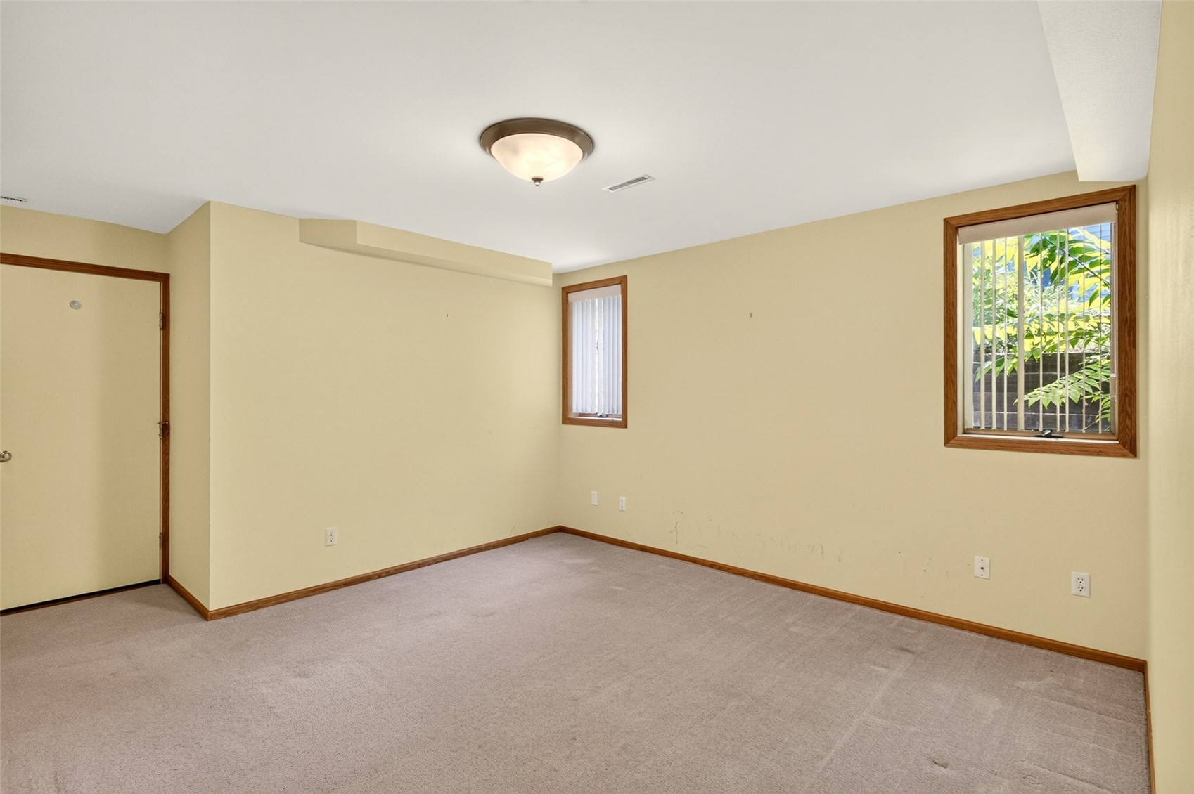 45 Heron Circle Iowa City IA 52245