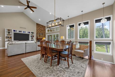 711 Owen Court Tiffin IA 52340