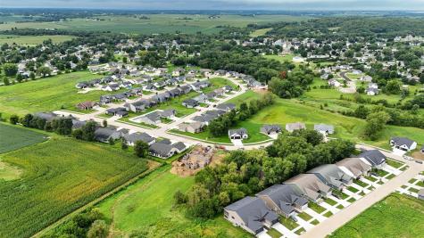 1735 Parkland Drive Ely IA 52227