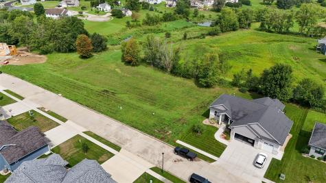 1735 Parkland Drive Ely IA 52227