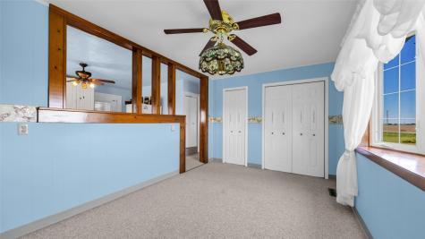 1454 58th Street Garrison IA 52229