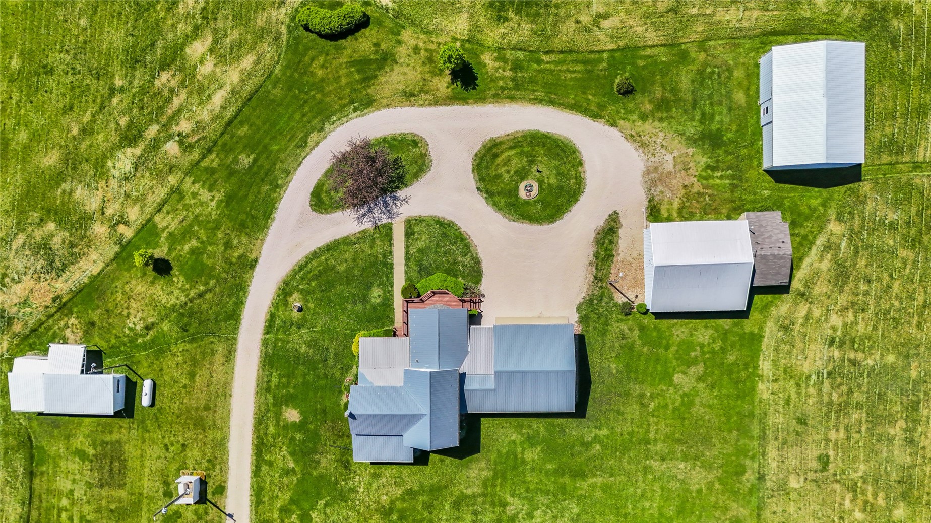 1454 58th Street Garrison IA 52229
