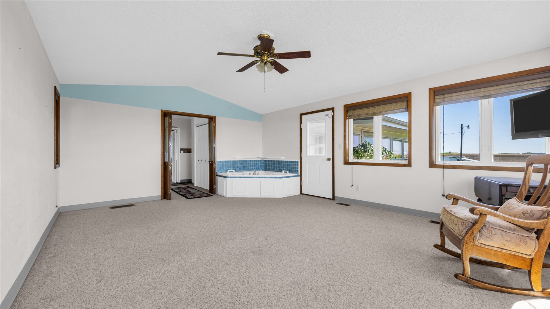 1454 58th Street Garrison IA 52229