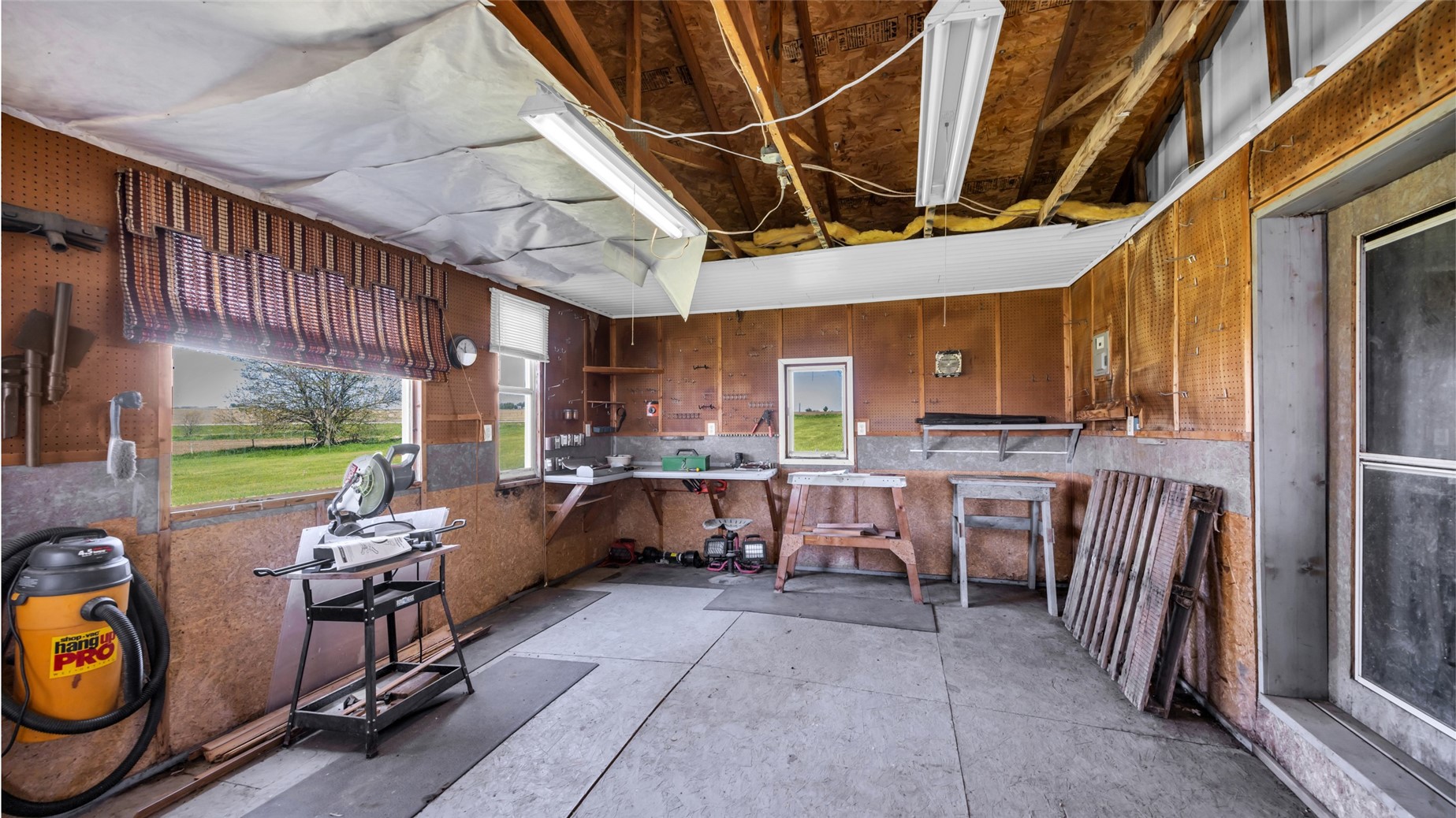 1454 58th Street Garrison IA 52229