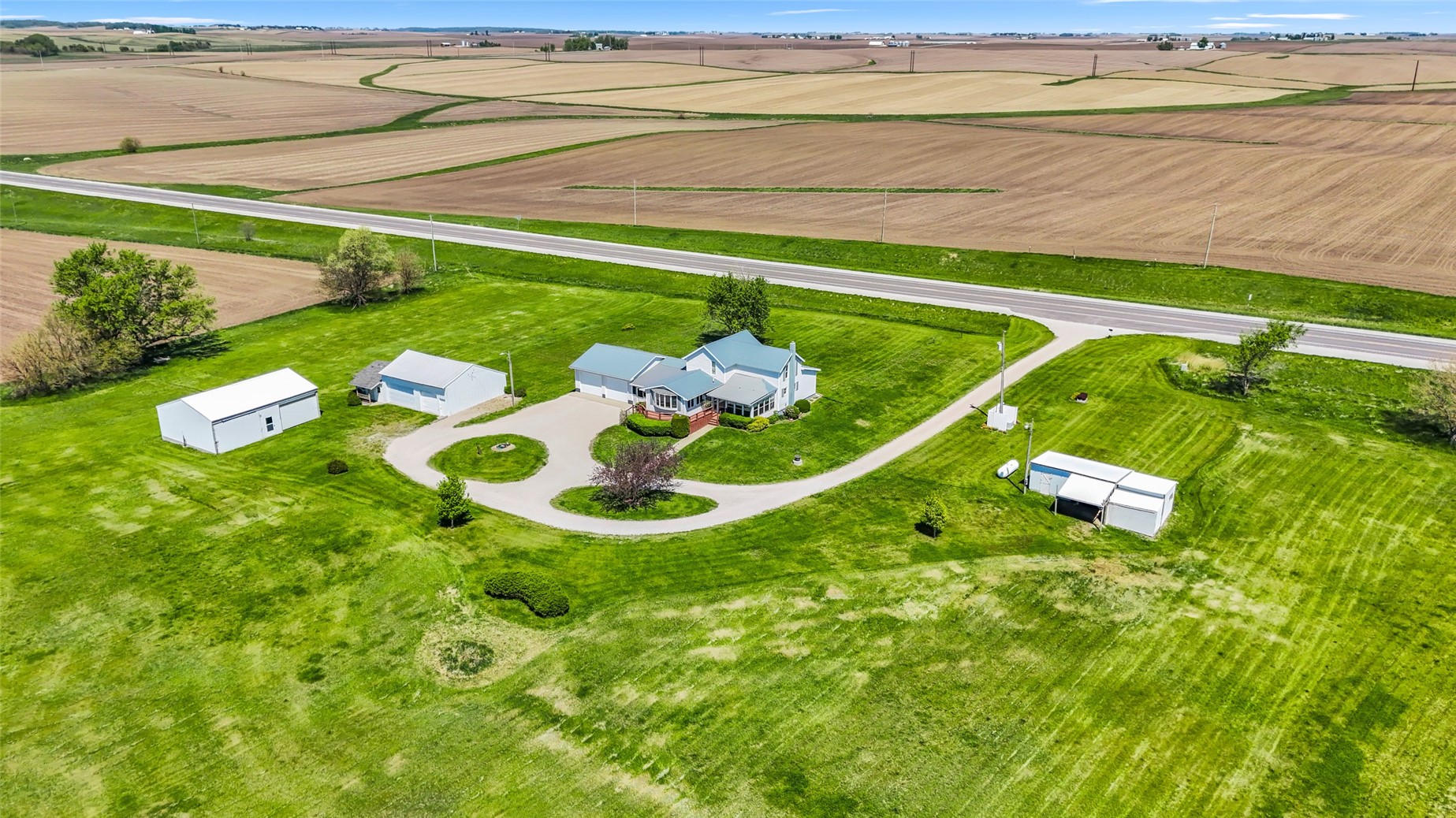 1454 58th Street Garrison IA 52229