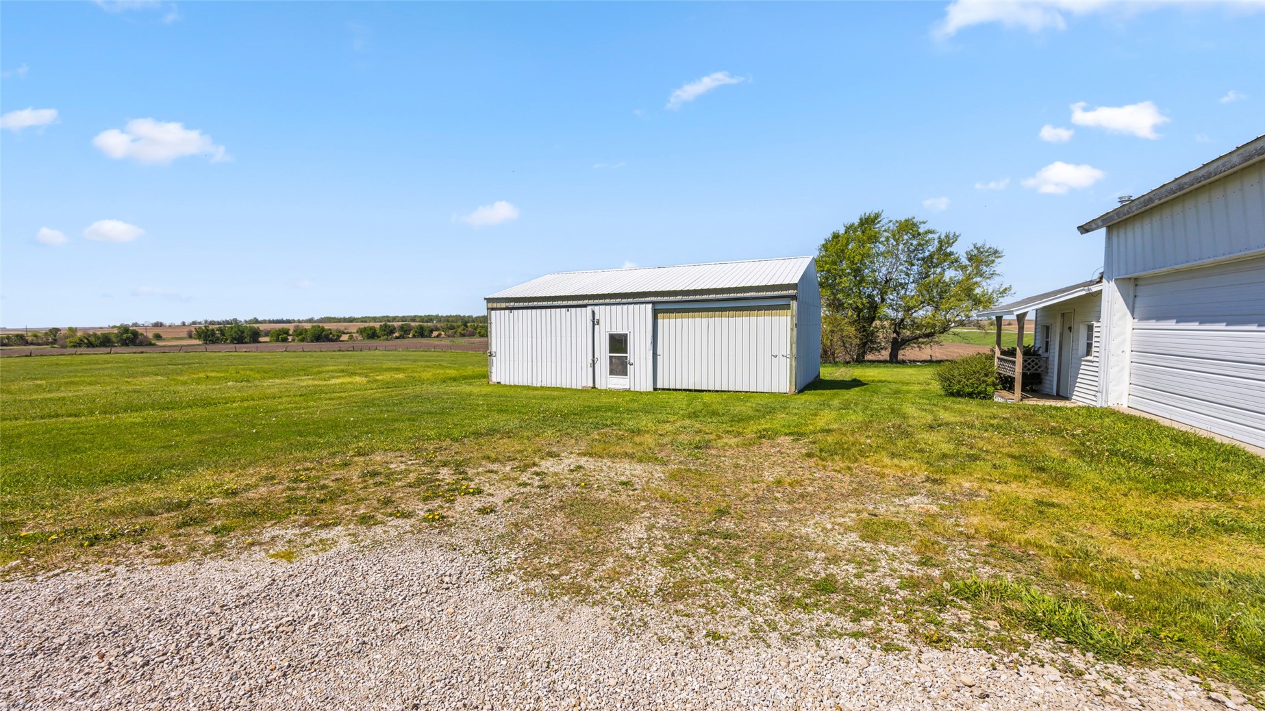 1454 58th Street Garrison IA 52229