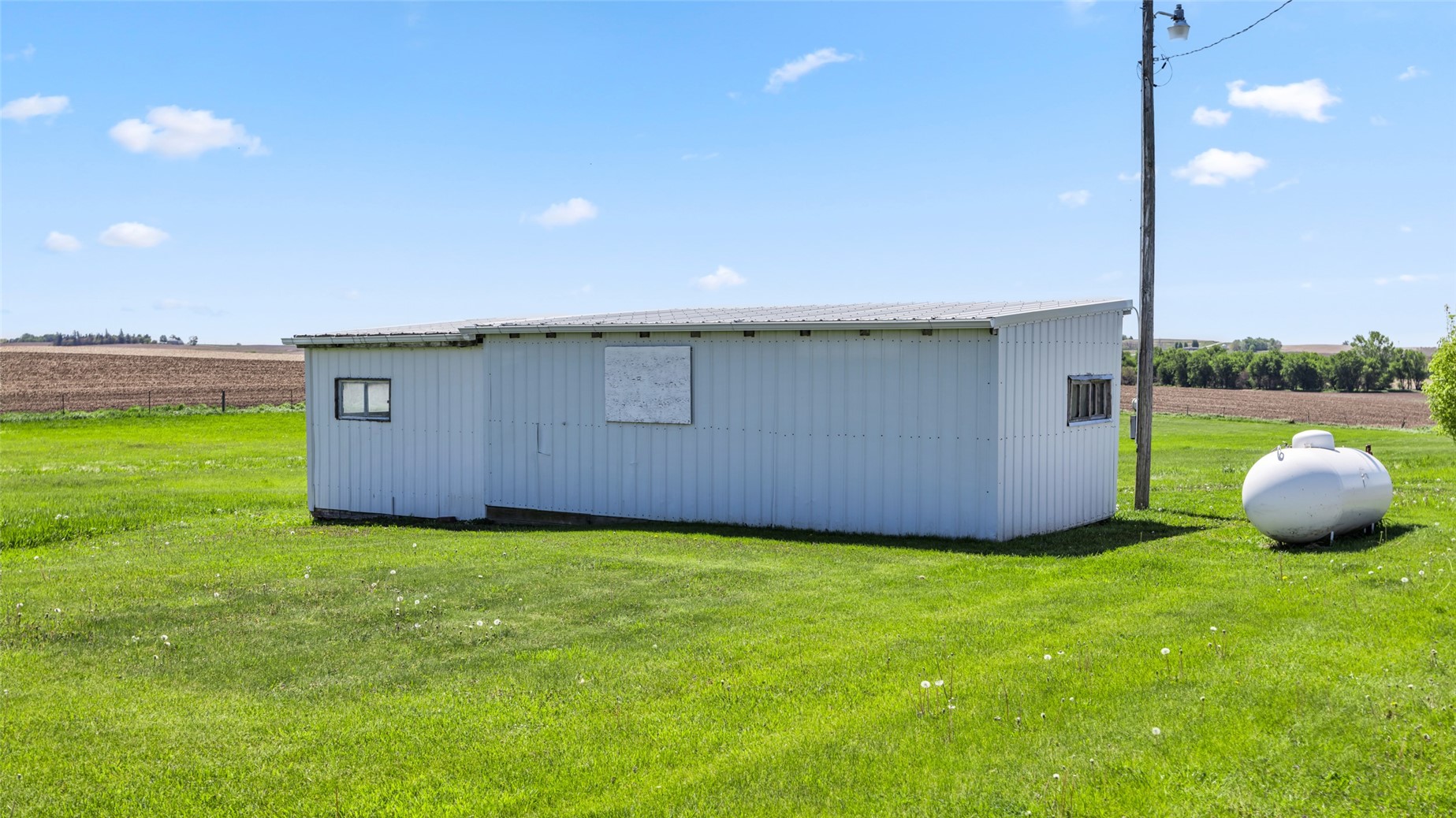 1454 58th Street Garrison IA 52229