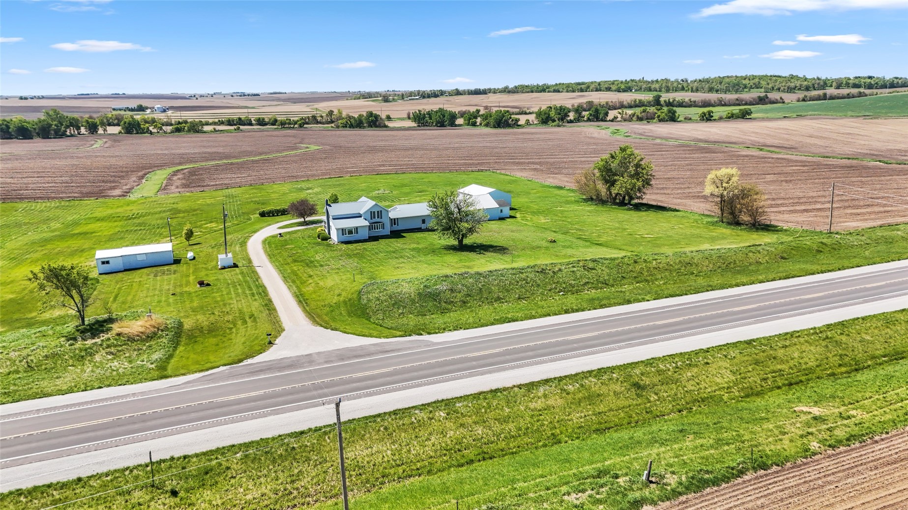 1454 58th Street Garrison IA 52229