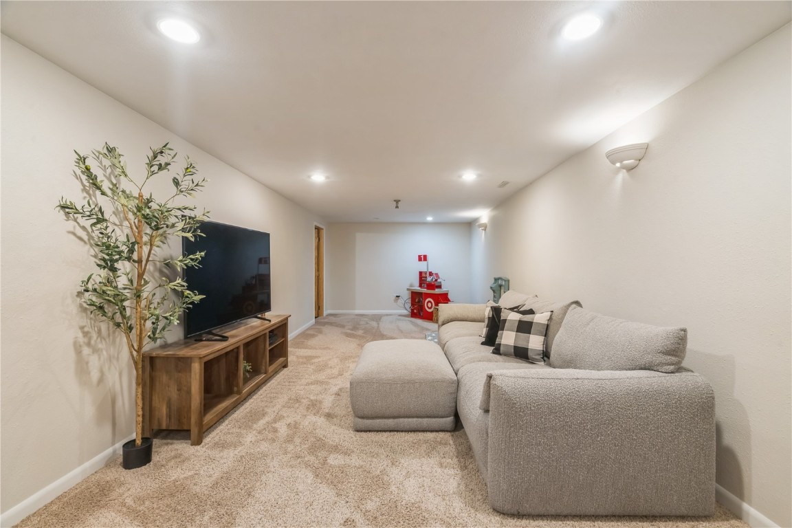 116 Edgewood Road NW Cedar Rapids IA 52405