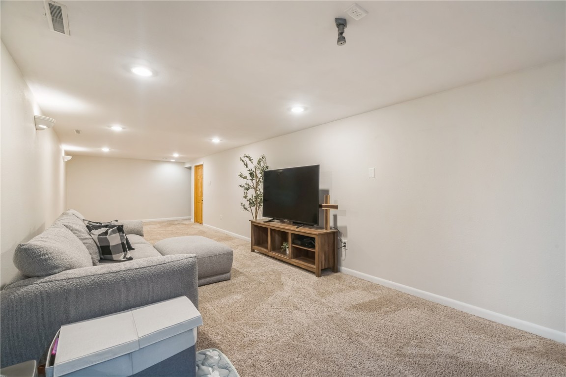 116 Edgewood Road NW Cedar Rapids IA 52405