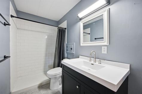 3812 Vine Avenue SE Cedar Rapids IA 52403