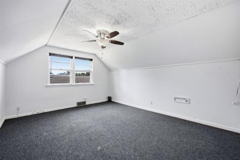 3812 Vine Avenue SE Cedar Rapids IA 52403