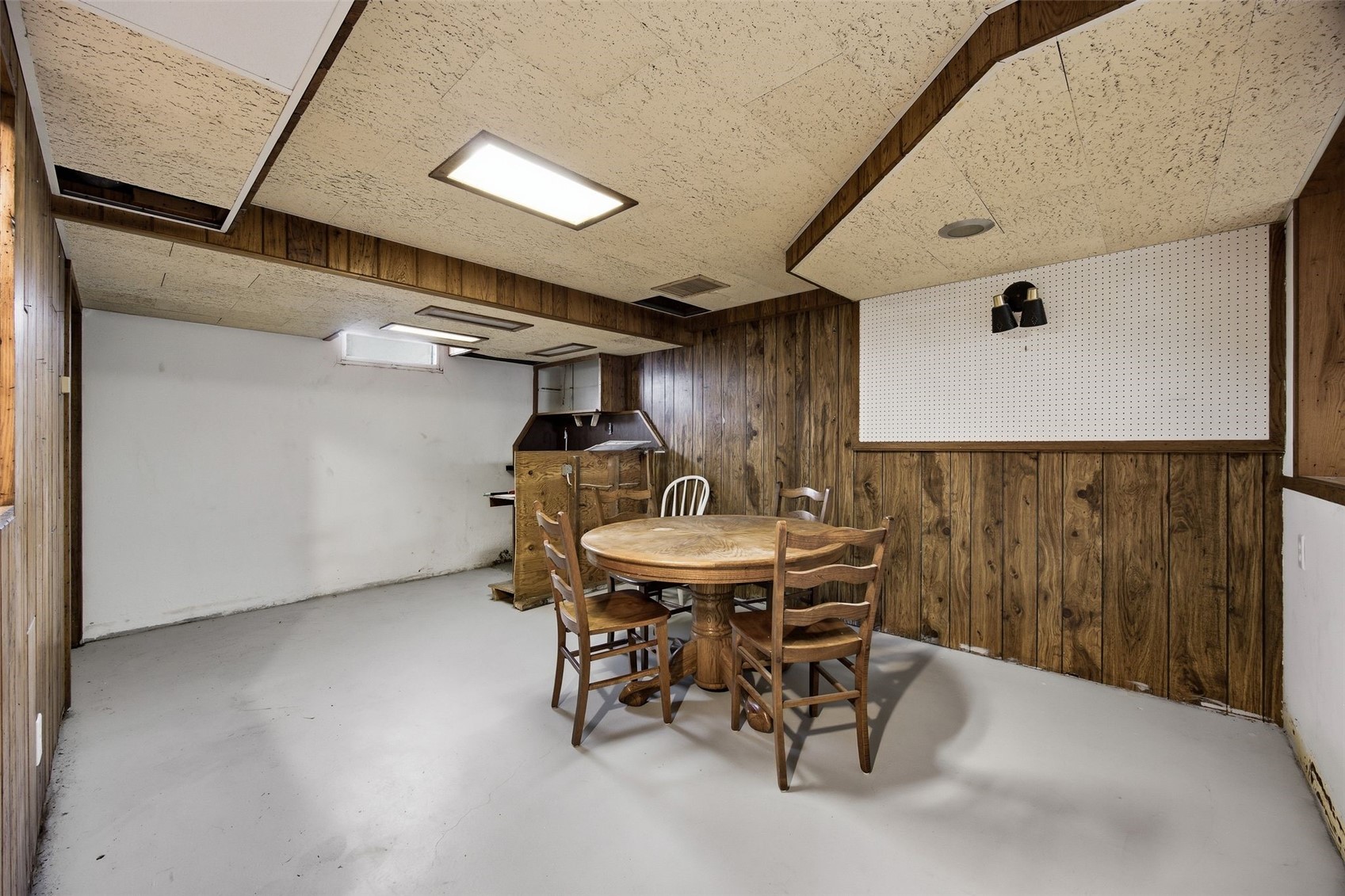 3812 Vine Avenue SE Cedar Rapids IA 52403