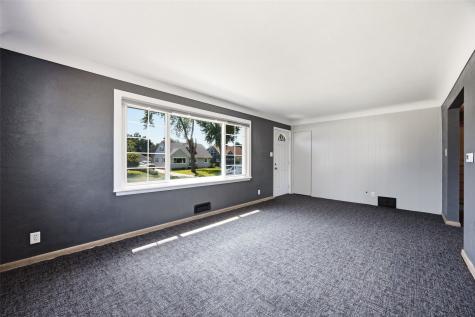 3812 Vine Avenue SE Cedar Rapids IA 52403