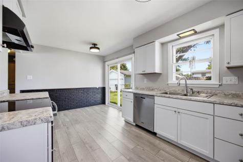 3812 Vine Avenue SE Cedar Rapids IA 52403
