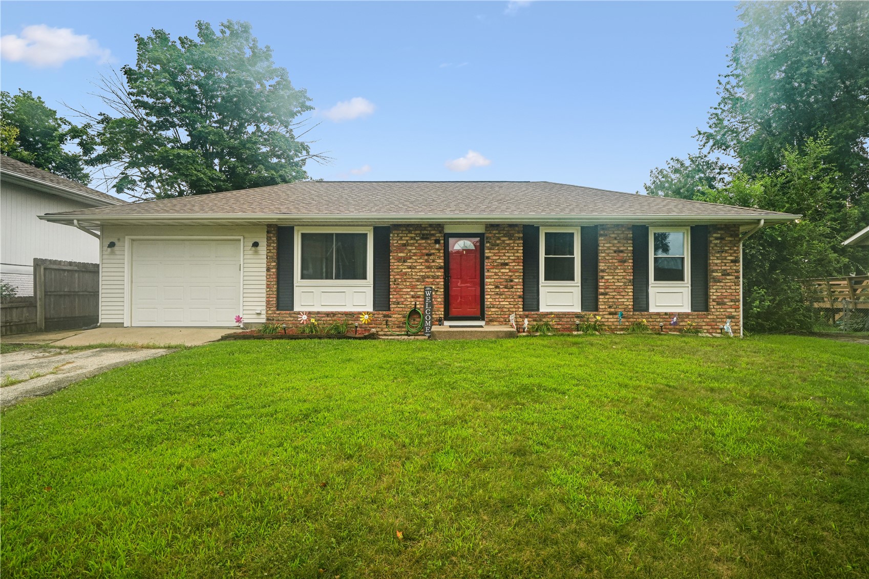 6704 Idlebrook Lane NE Cedar Rapids IA 52402