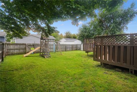 6704 Idlebrook Lane NE Cedar Rapids IA 52402