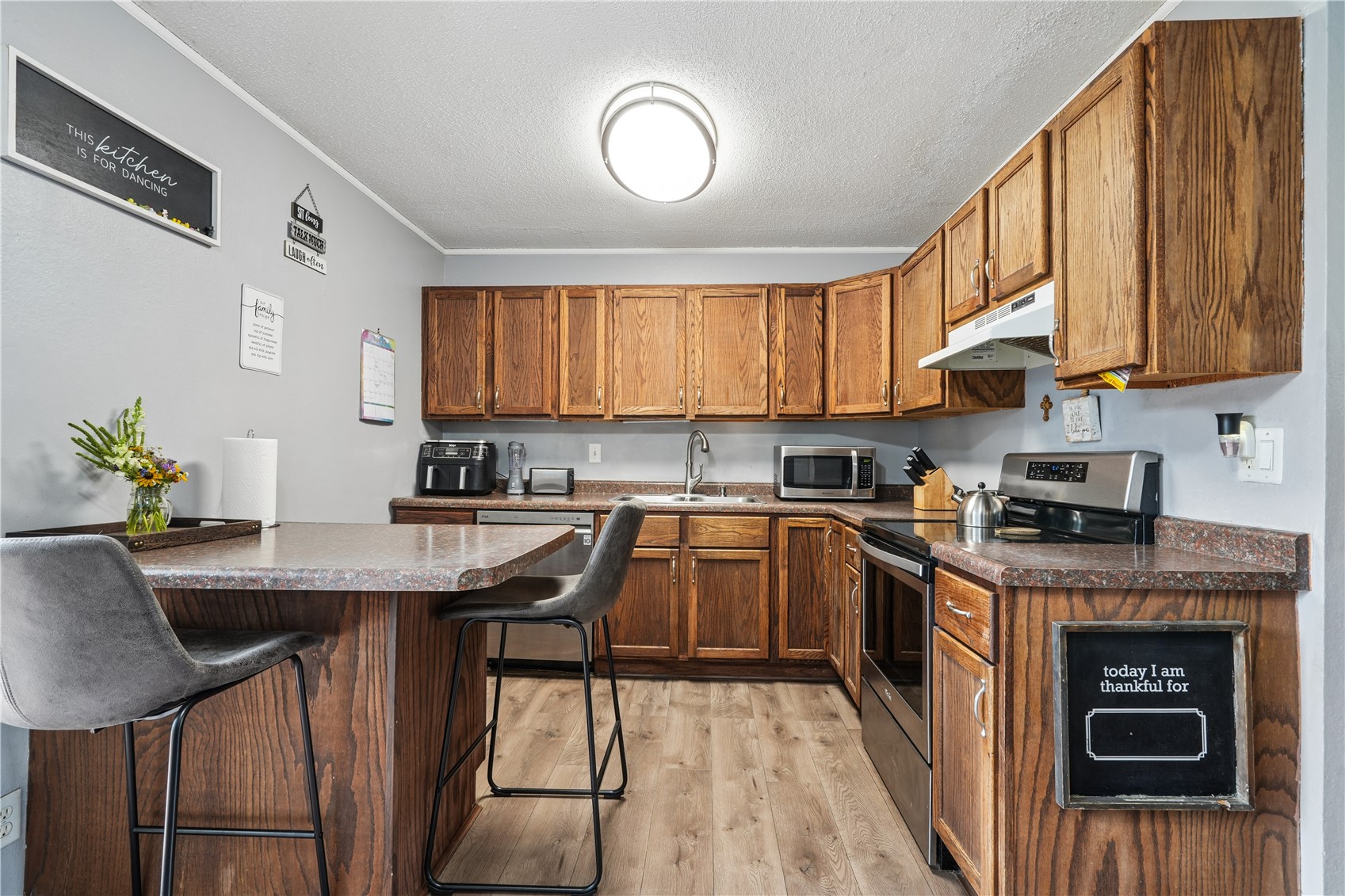 6704 Idlebrook Lane NE Cedar Rapids IA 52402