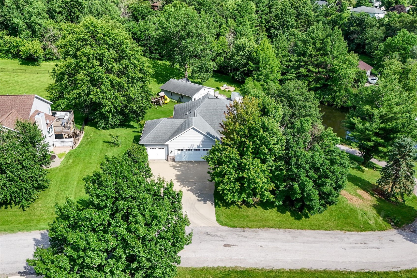 1280 Winchester Drive Swisher IA 52338